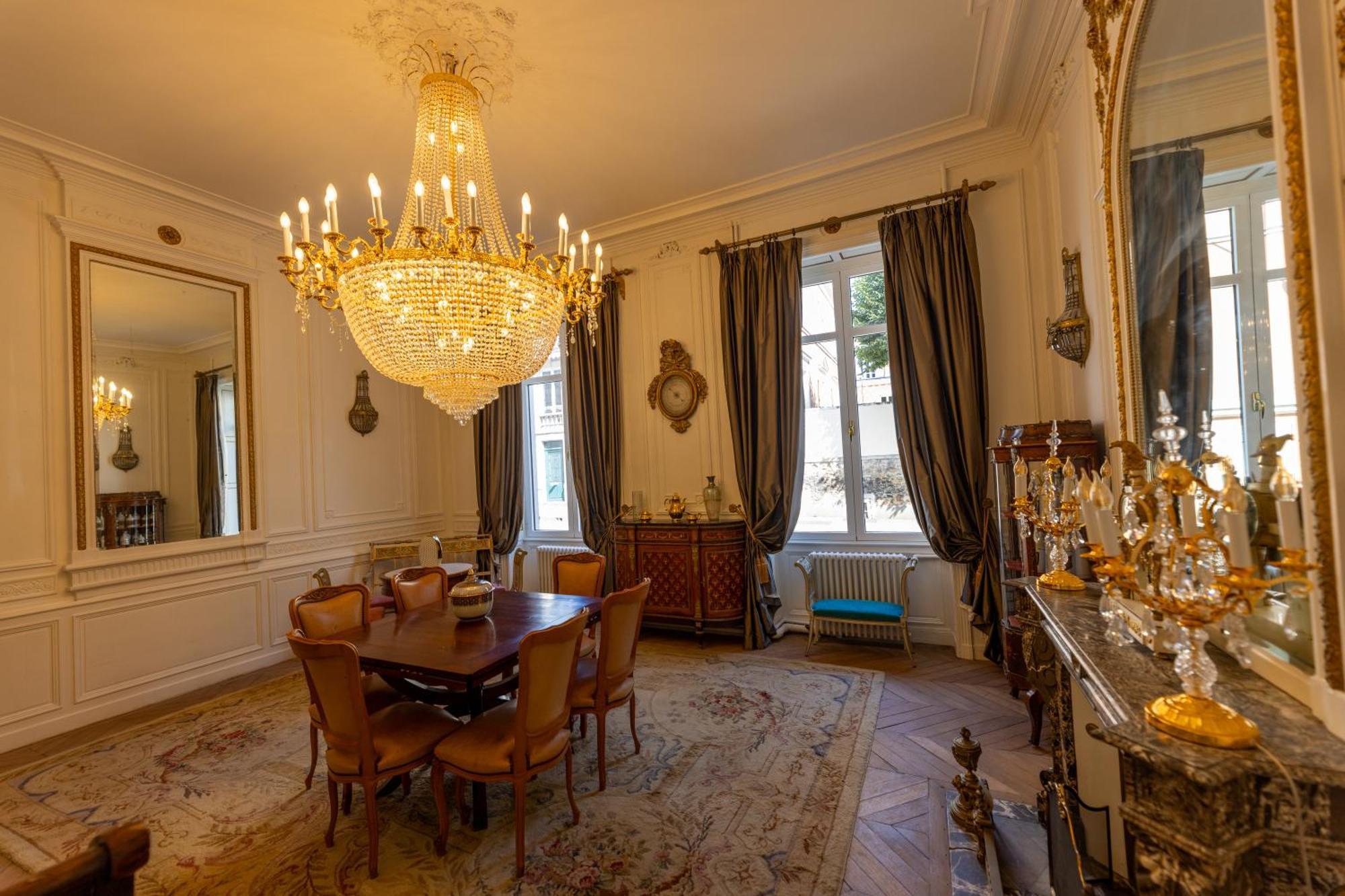 מלון לה מאנש Palazzo Di Acqua מראה חיצוני תמונה
