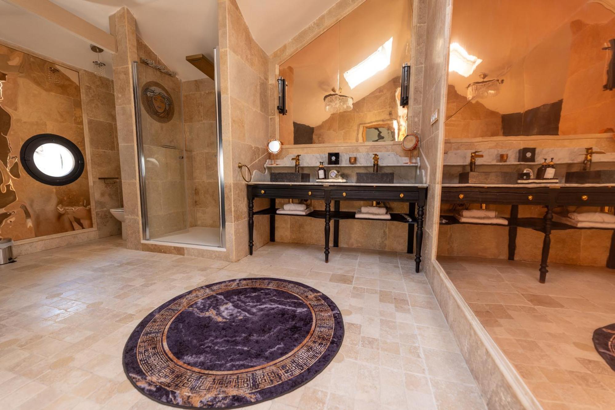 מלון לה מאנש Palazzo Di Acqua מראה חיצוני תמונה