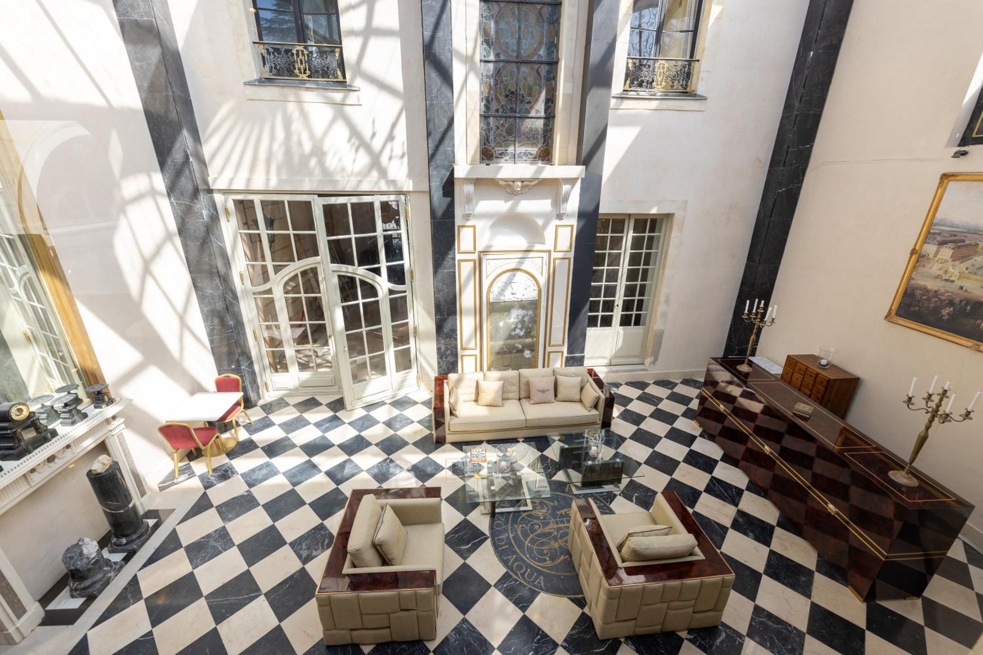 מלון לה מאנש Palazzo Di Acqua מראה חיצוני תמונה